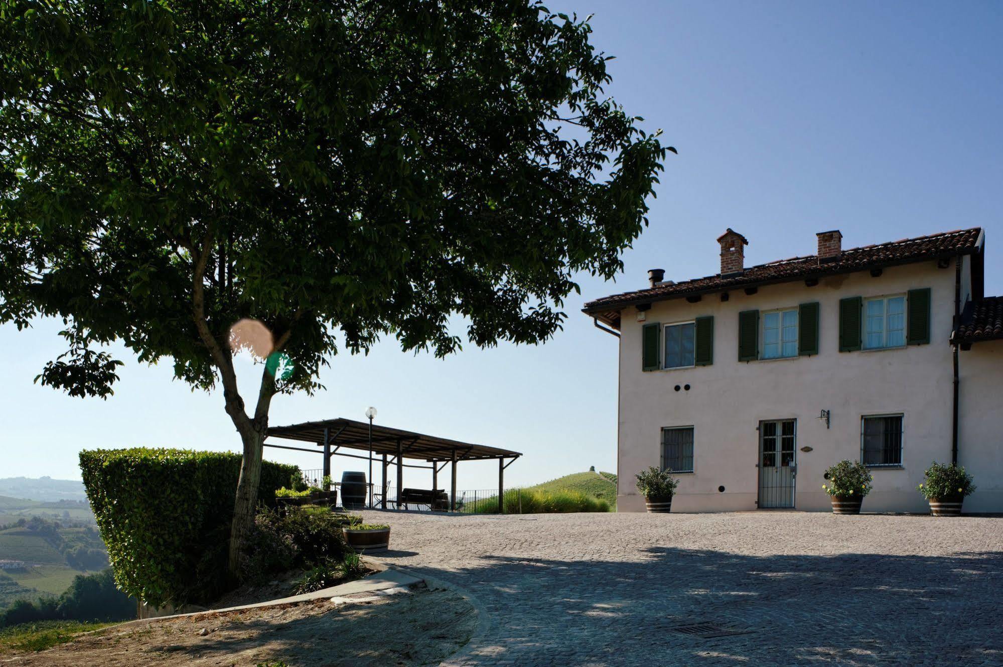 Locanda Del Pilone Alba  Extérieur photo